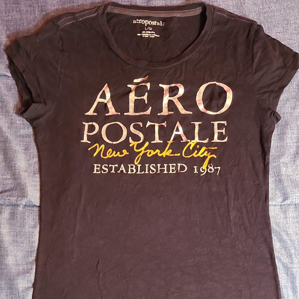 Aeropostale Black Graphic Tee